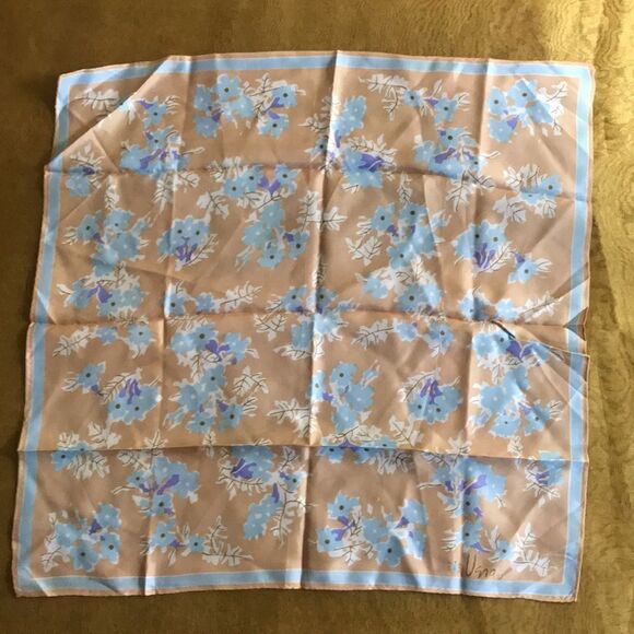 Vintage Vera Neumann Scarf Size 22x22 main image 8